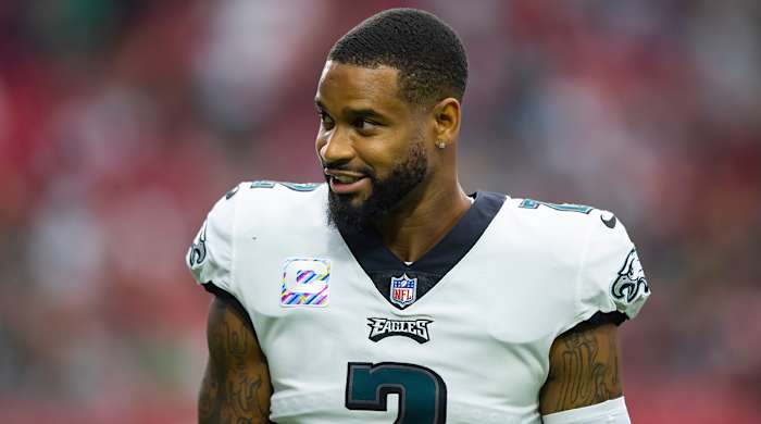 Philadelphia Eagles cornerback Darius Slay (2) against the Arizona Cardinals at State Farm Stadium.